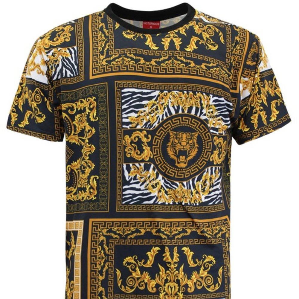 Men's Black and Gold Round Neck T-shirt